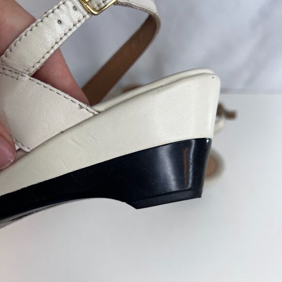 Strictly Comfort Strappy Open Toe Sandals Low Heel Gold Studs Dressy Size 7.5 - Picture 8 of 11